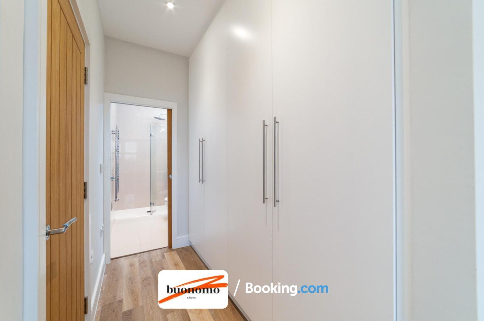 Two Bedroom Apartment At Buonomo Stays Short Lets & Serviced Accommodation Close To Wimbledon Tennis Courts Londen Buitenkant foto