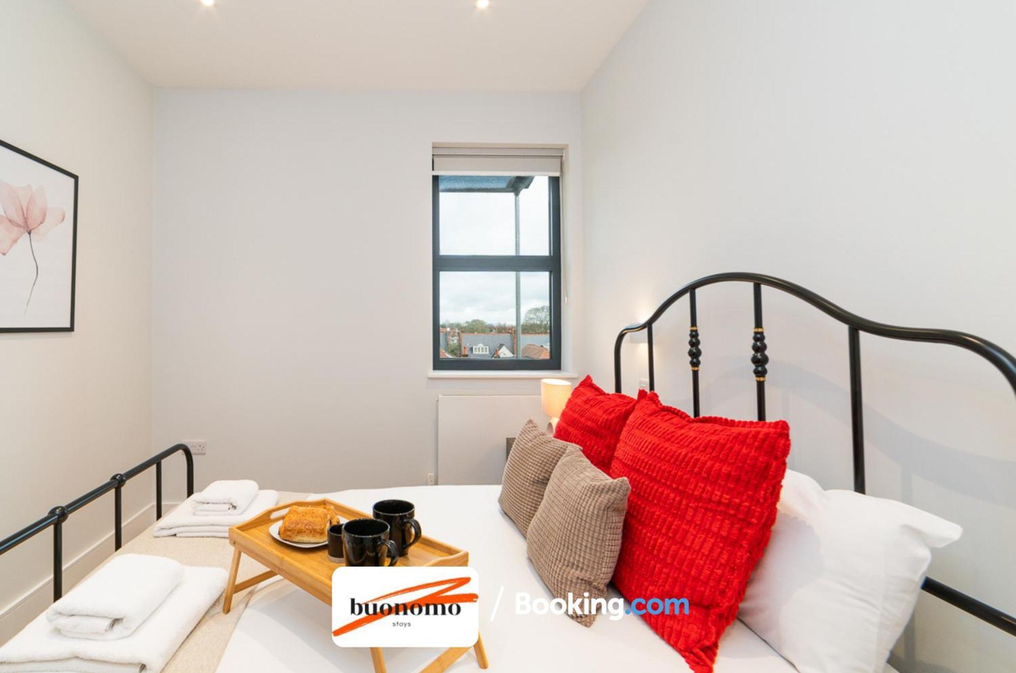 Two Bedroom Apartment At Buonomo Stays Short Lets & Serviced Accommodation Close To Wimbledon Tennis Courts Londen Buitenkant foto